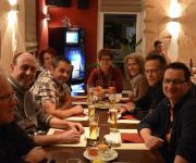 Pouletflügeli essen 2015